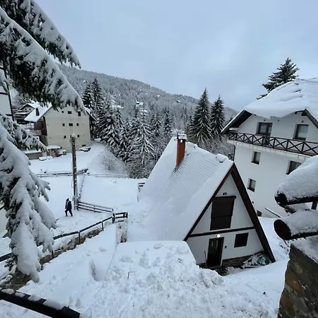 Kuca Na Kopaoniku - Rani Mraz *